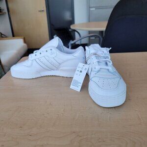 Adidas Originals Womens Rivalry Low Top Basketball Shoes
